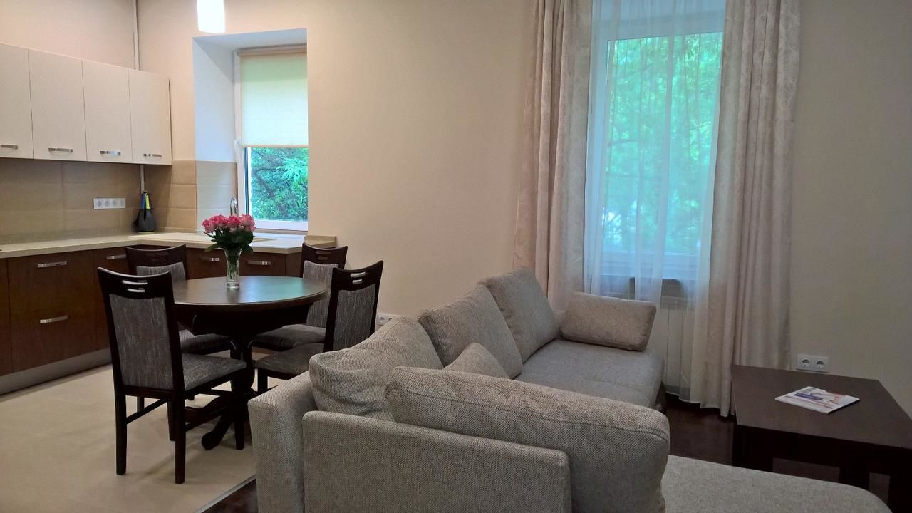 Апартаменты Apartments on Sofievskaya Киев-6