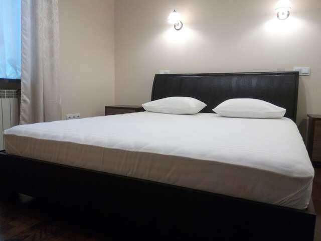 Апартаменты Apartments on Sofievskaya Киев-10